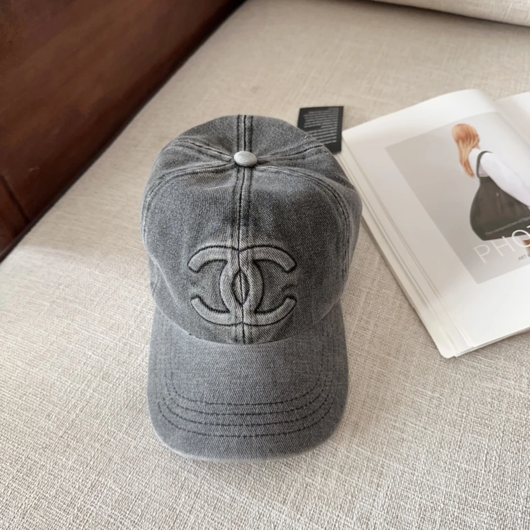 Chanel Hat — 8195b11e