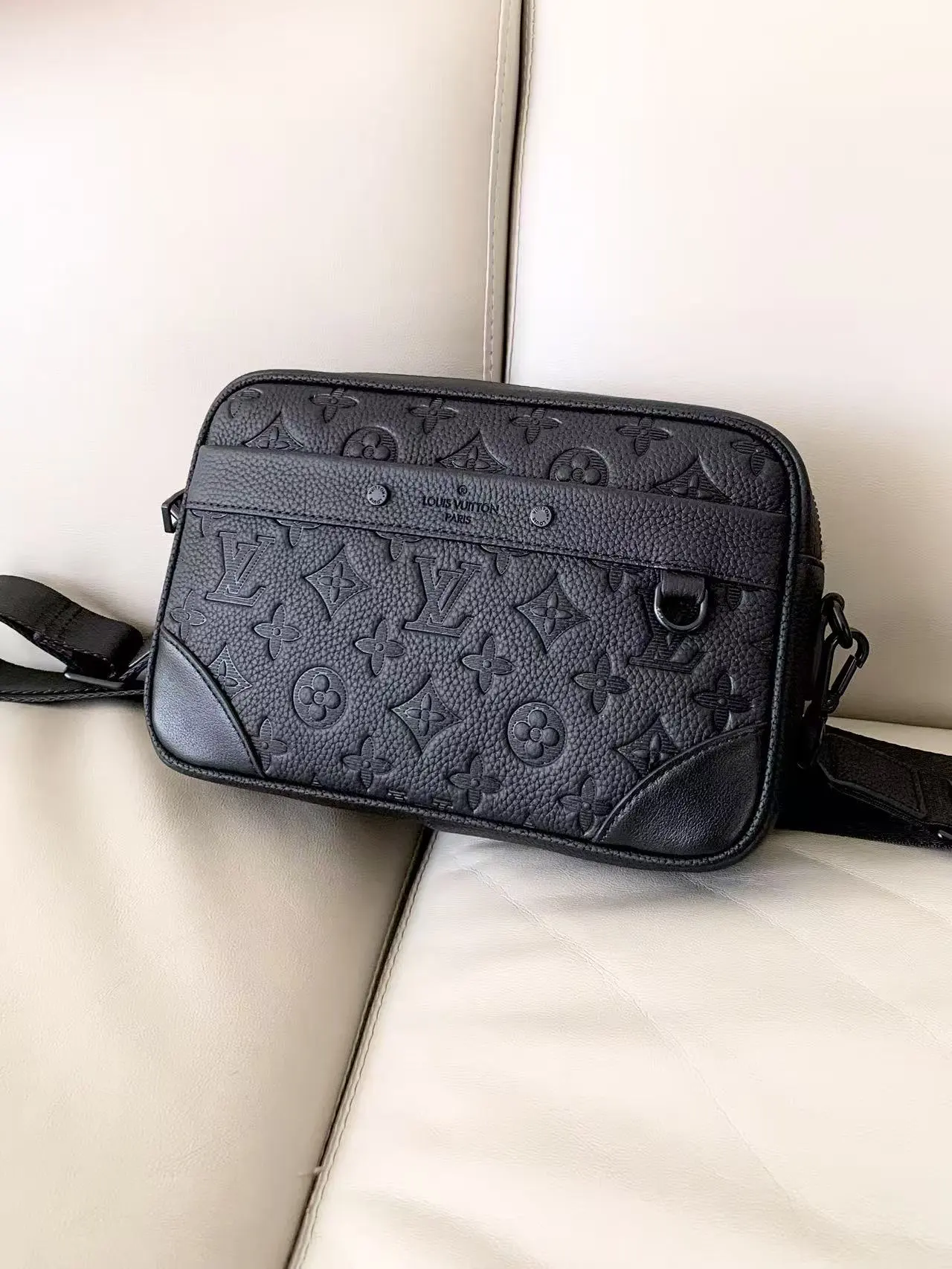 Louis Vuitton Bag — 36e6c529