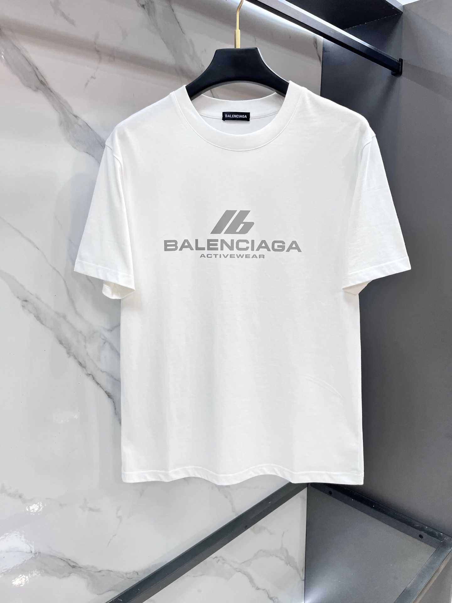 Balenciaga T-Shirt — 071753a7