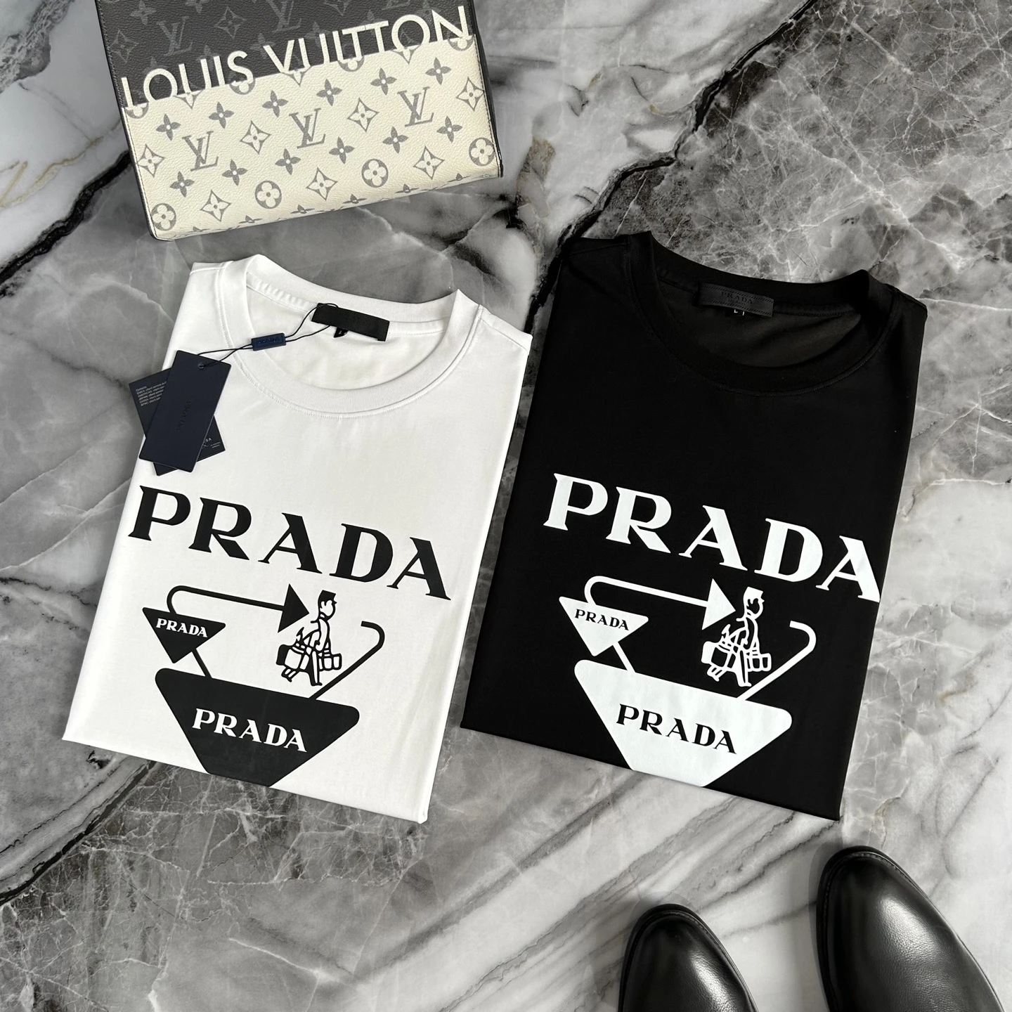 Prada T-Shirt — 2c528a67