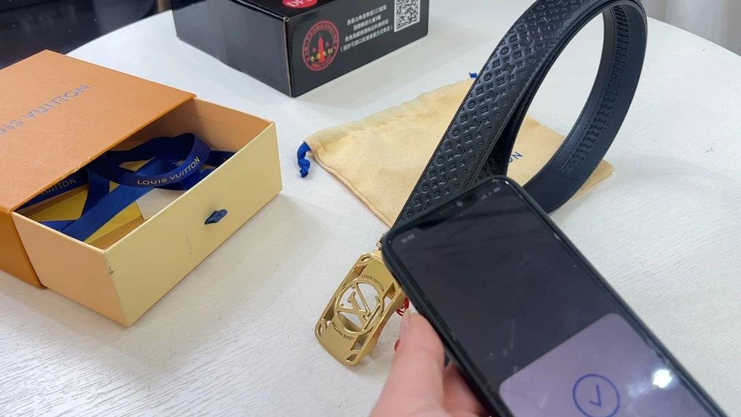 Louis Vuitton Belt — 7e8266aa
