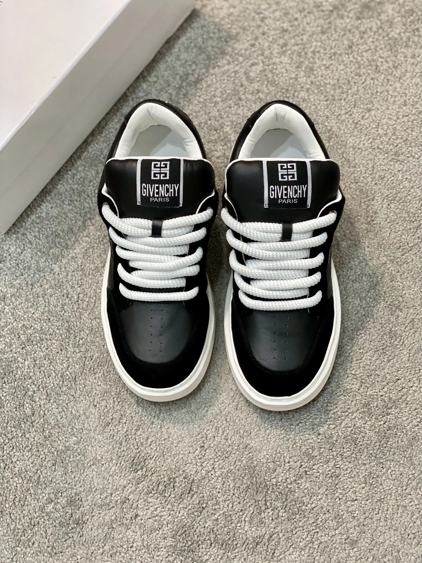 Givenchy Shoes — 7a862e54