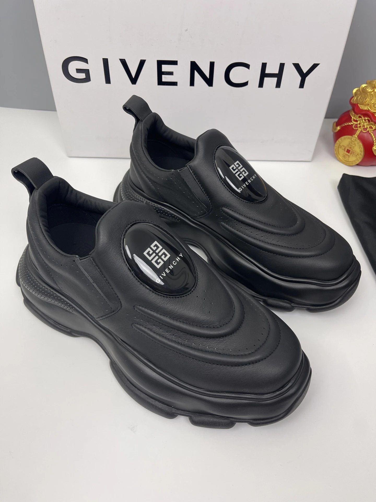 Givenchy Shoes — 4b53bc2a