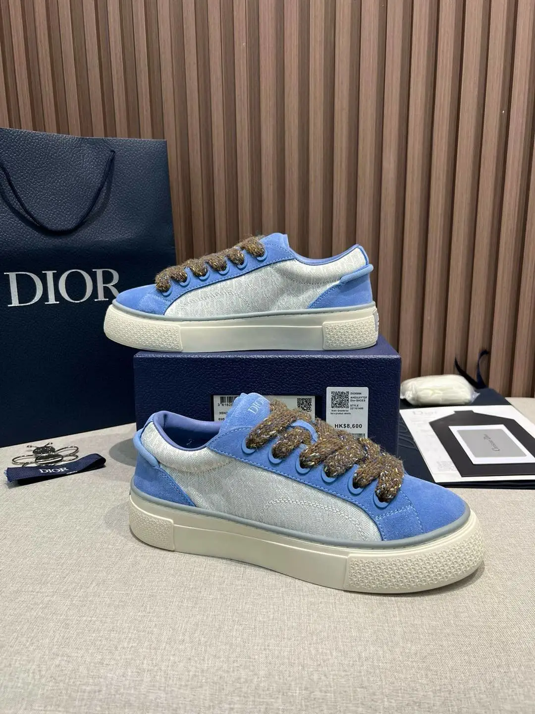 Dior Shoes — 5ac7b9ae