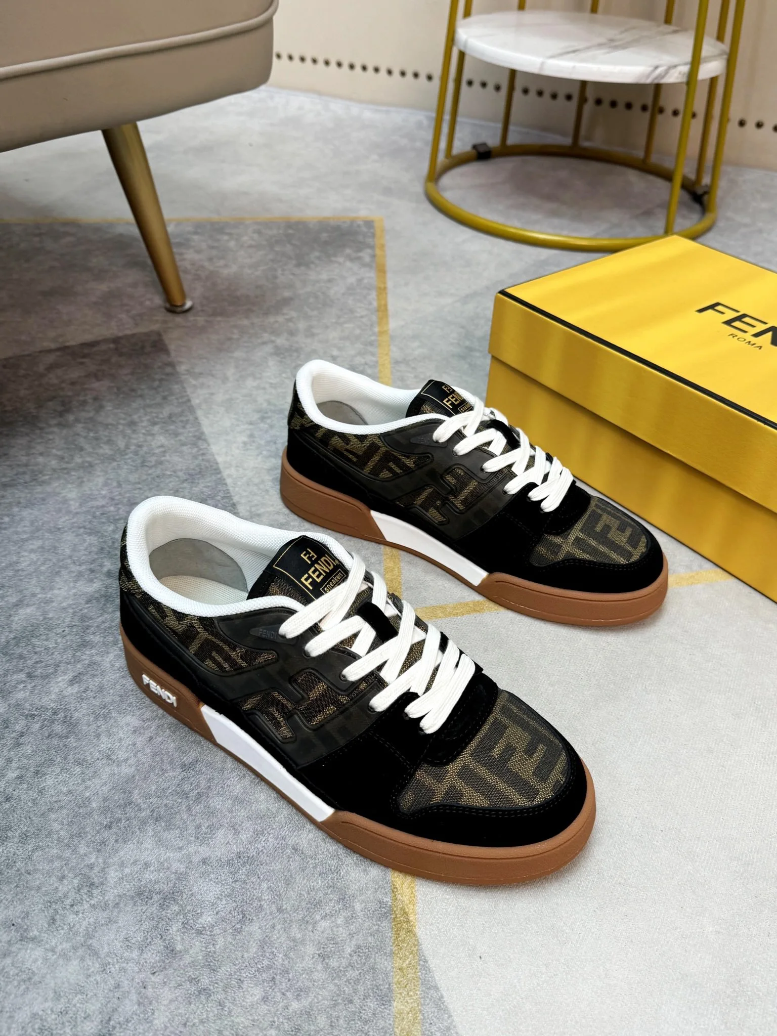 Fendi Sneakers — 971dc58b
