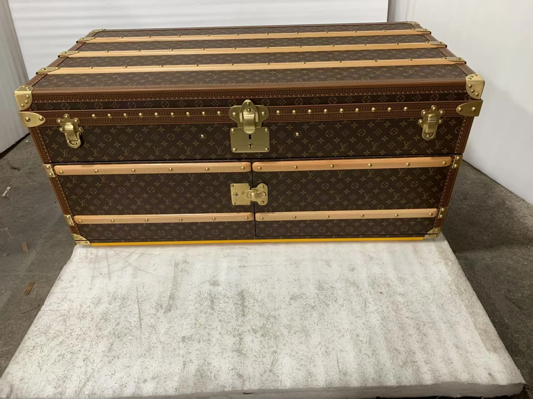 Luggage — 808b08e3