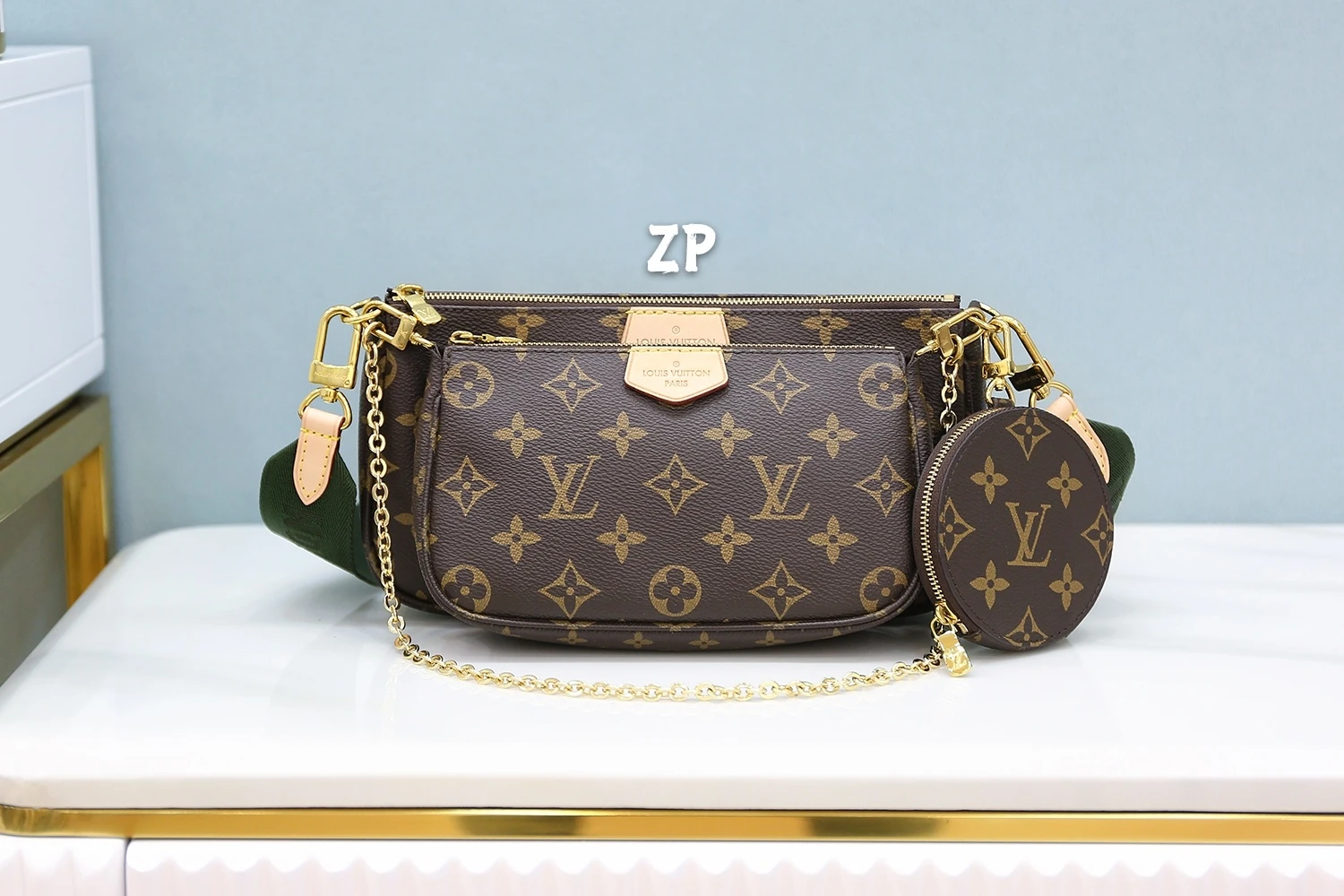 Louis Vuitton Bag — f97d51d5