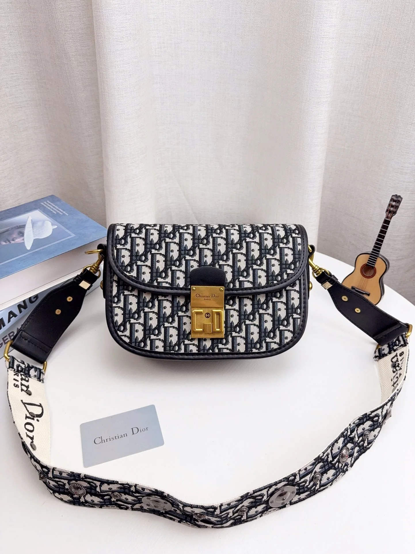 Dior Bag — 0bf7988b