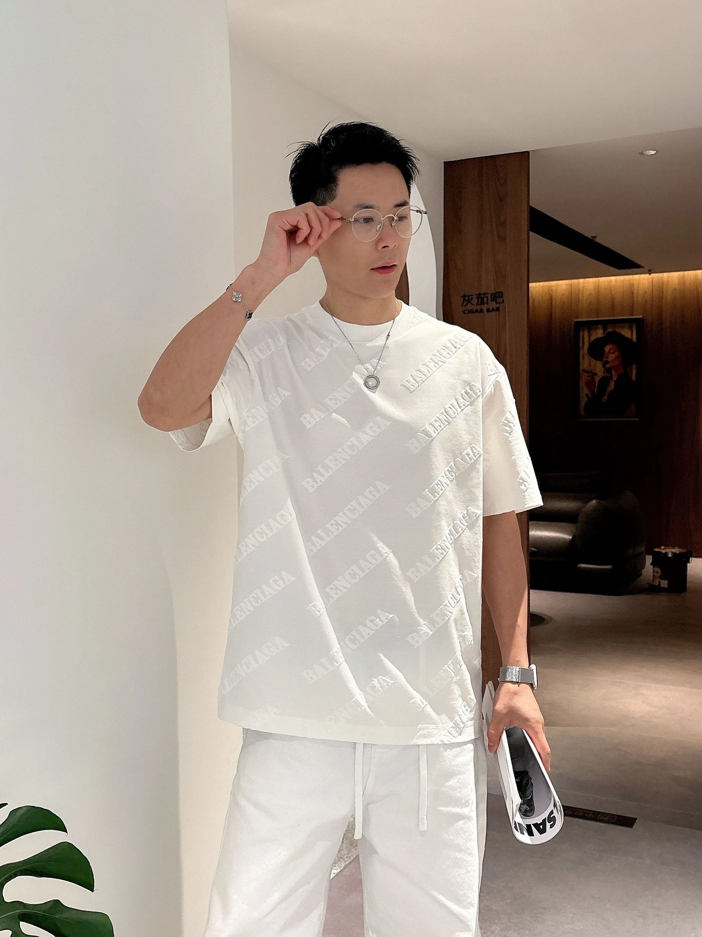Balenciaga T-Shirt — e839d140