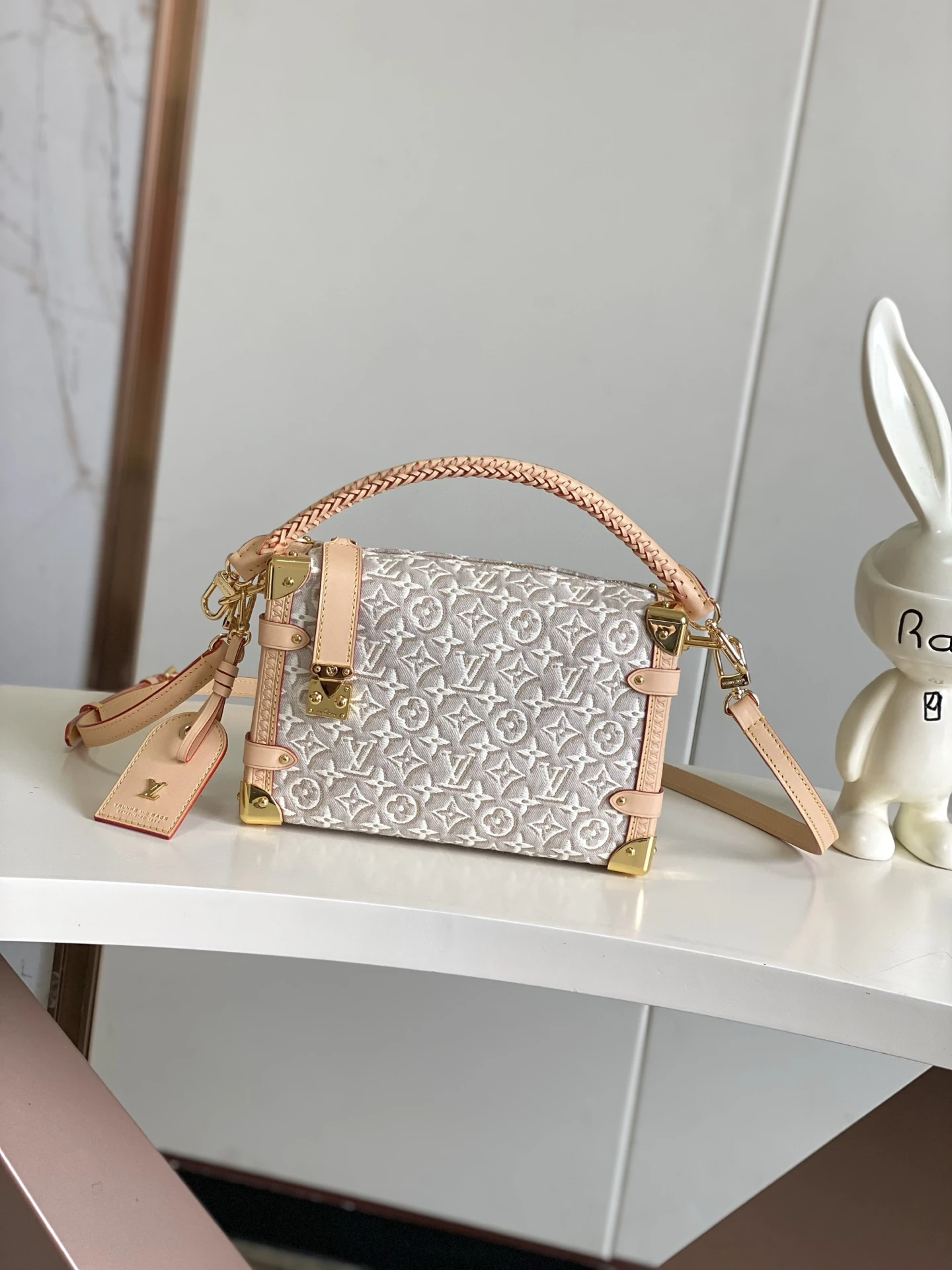 Louis Vuitton Bag — d40a843c