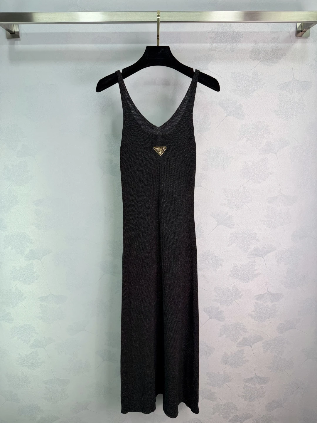 Dresses — 1b303d54