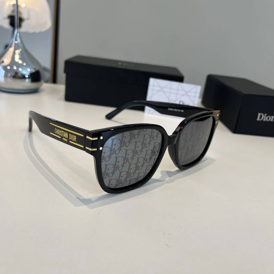 Dior Eyewear — 8a529e9e