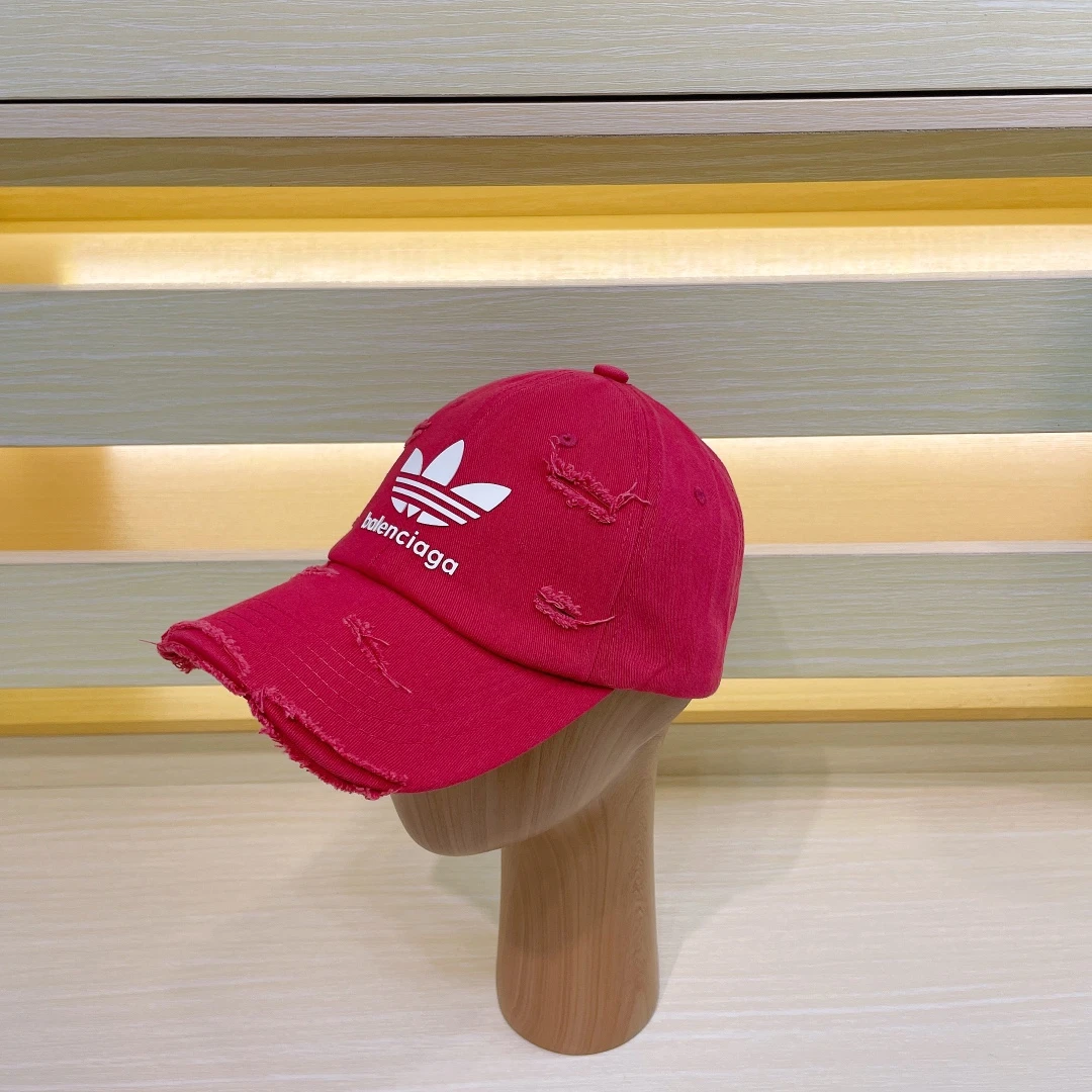 Balenciaga Hat — 6025ae8e