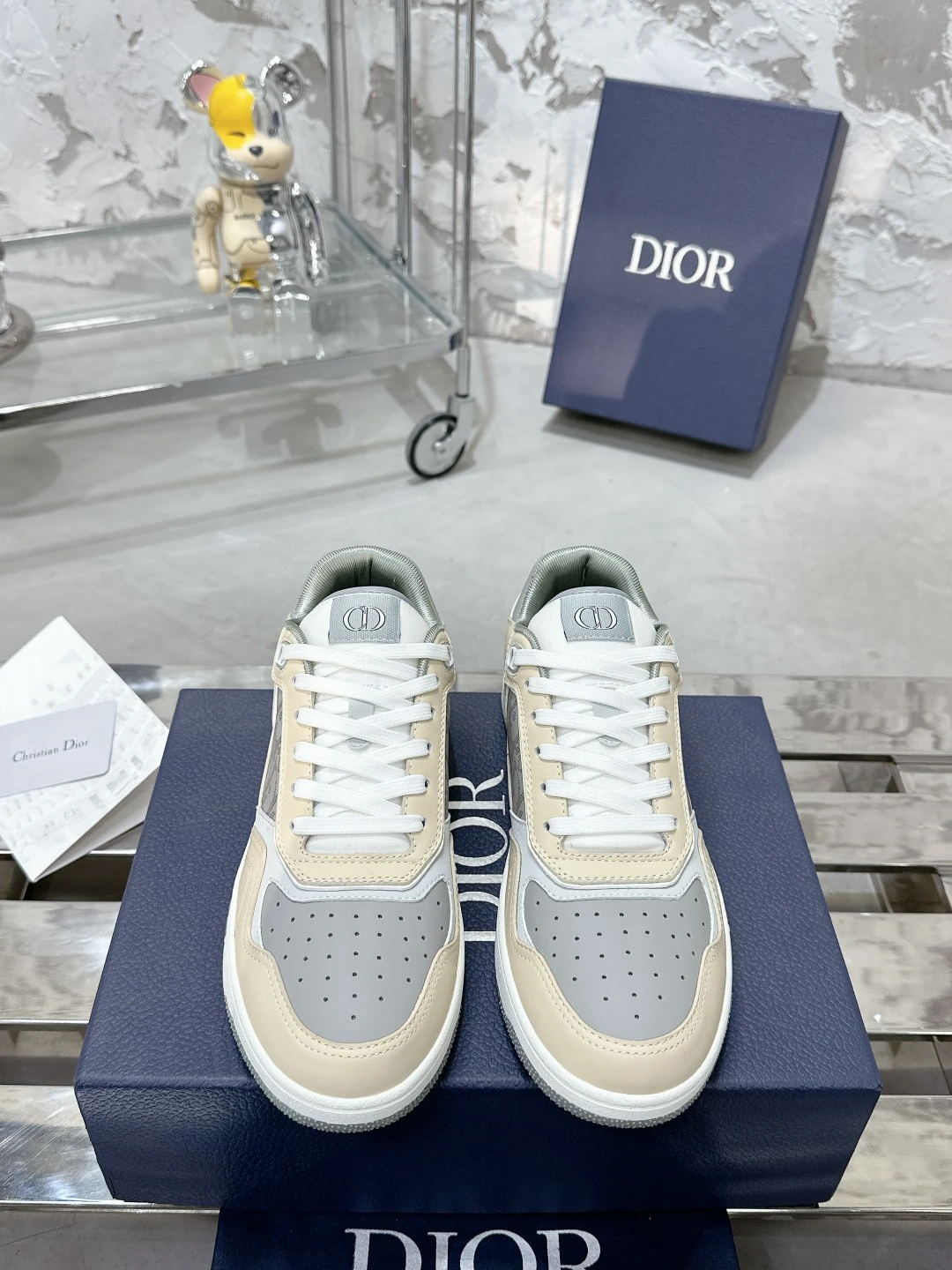 Dior Sneakers — f48d09ea