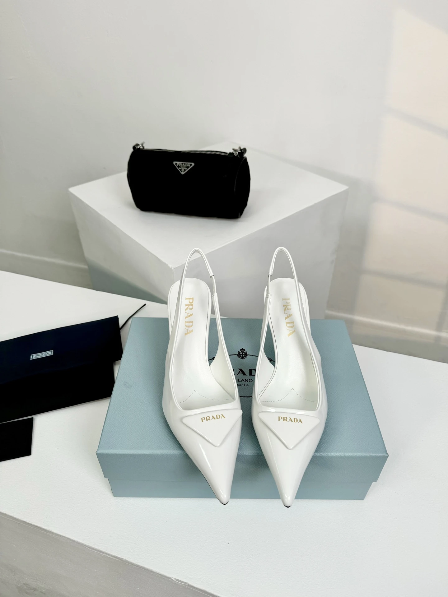 Prada Sandals — 097bc27c