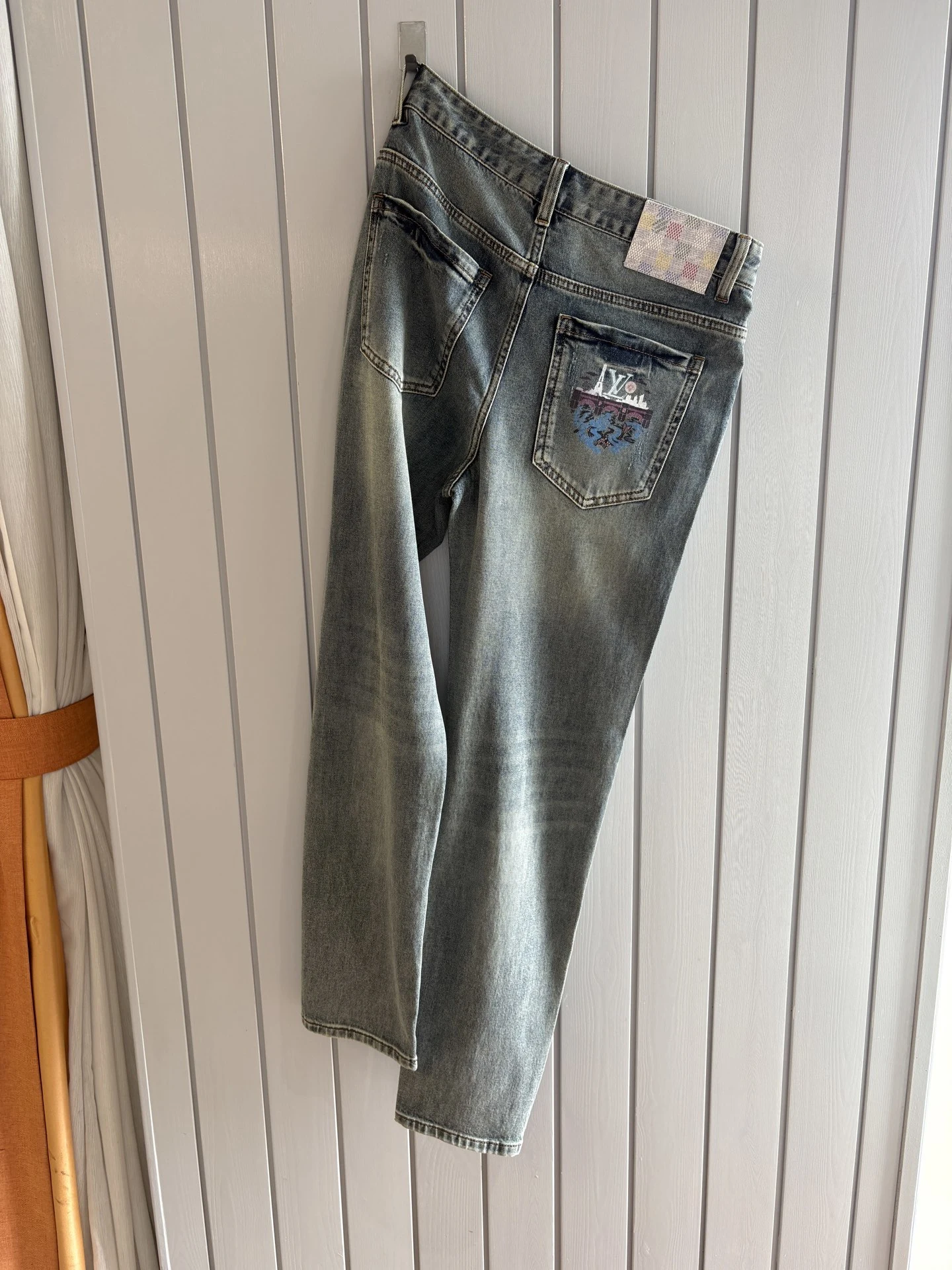 Jeans — c0b8efb7