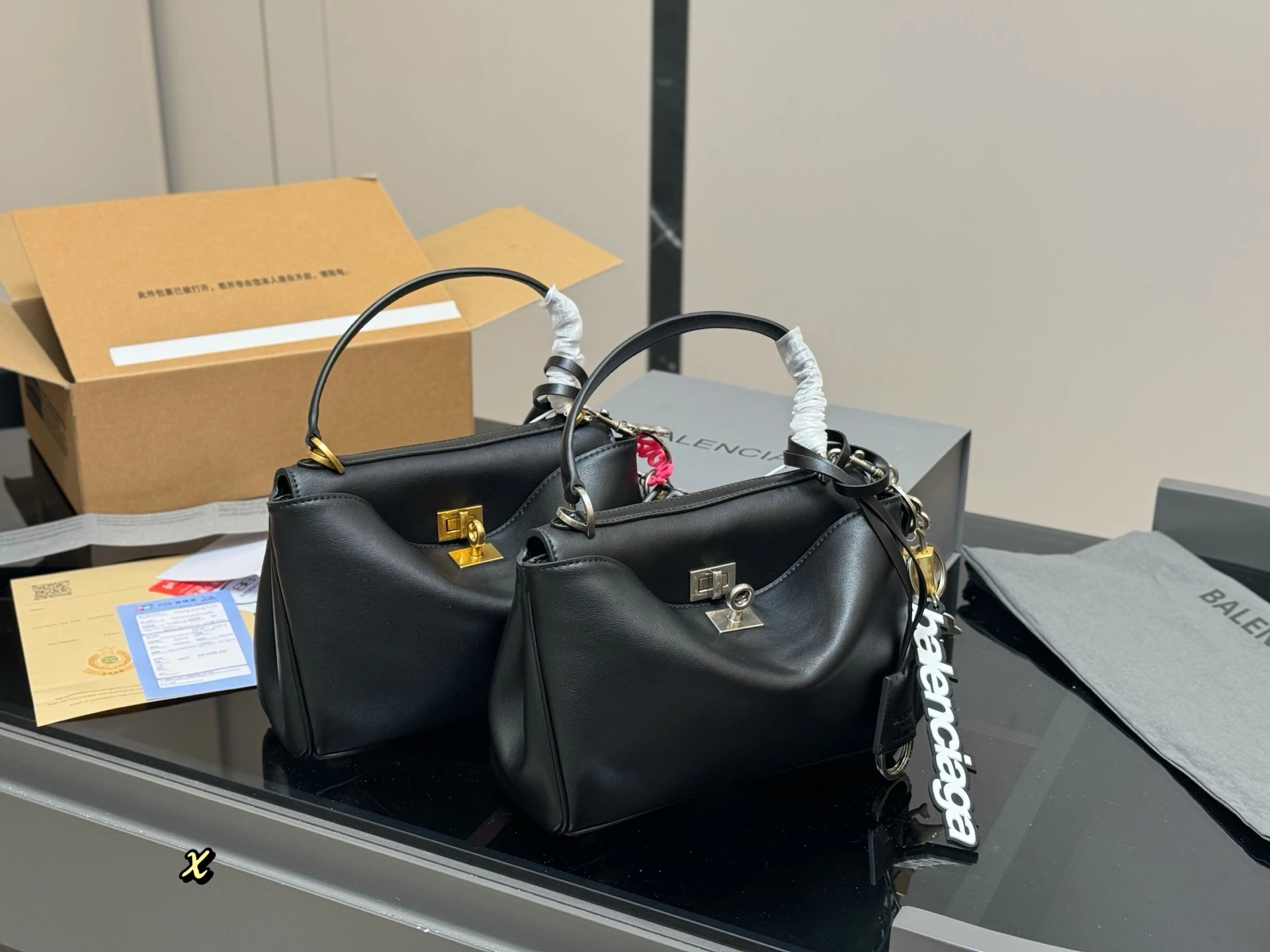 Balenciaga Bag — a241d7b5