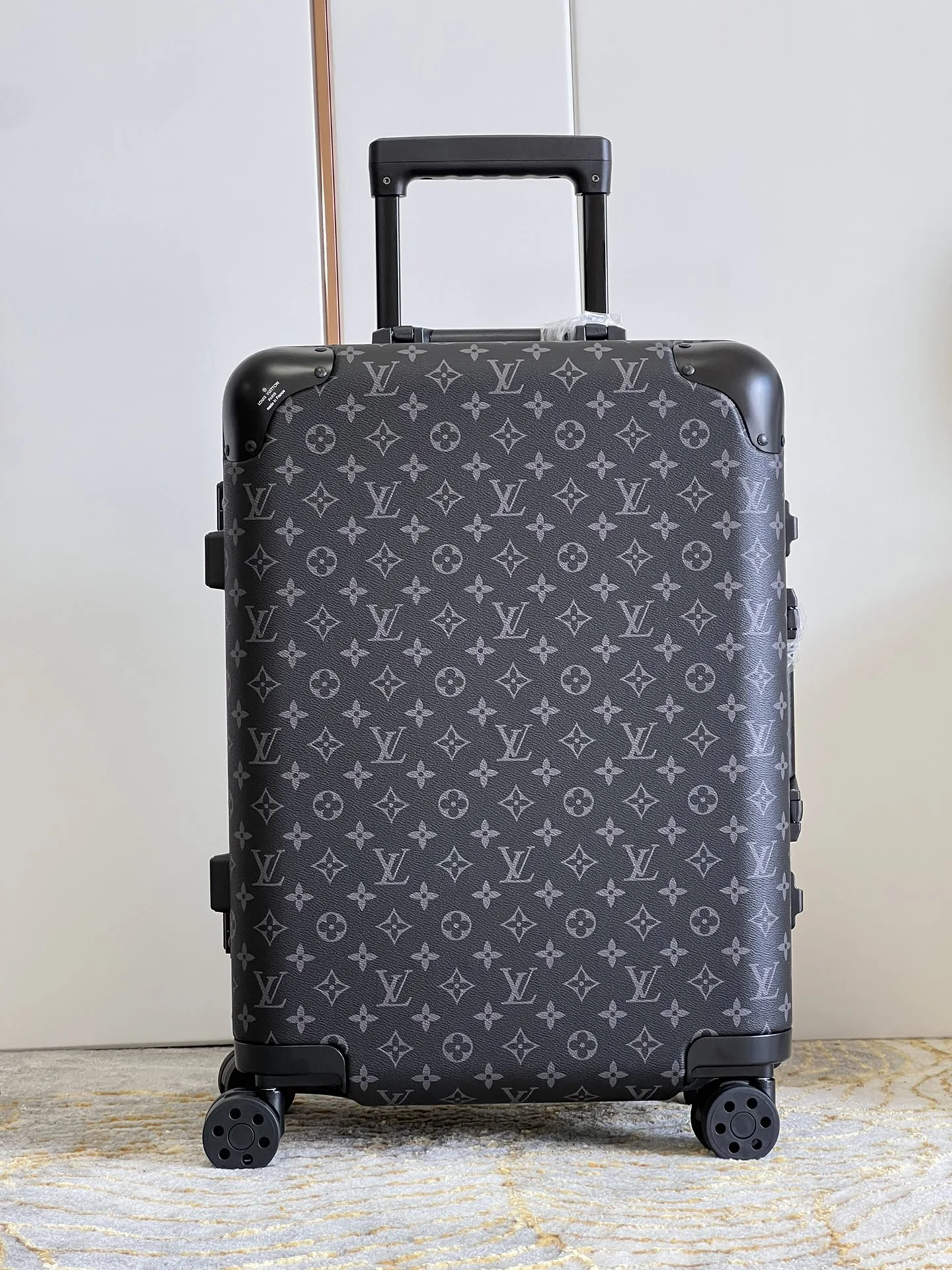 Louis Vuitton Luggage — 93795613