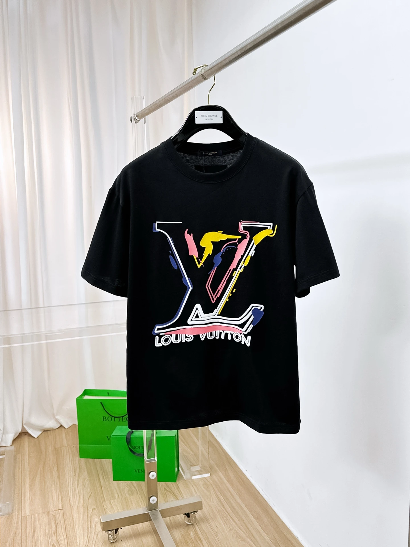 Louis Vuitton T-Shirt — dcbbf0c5