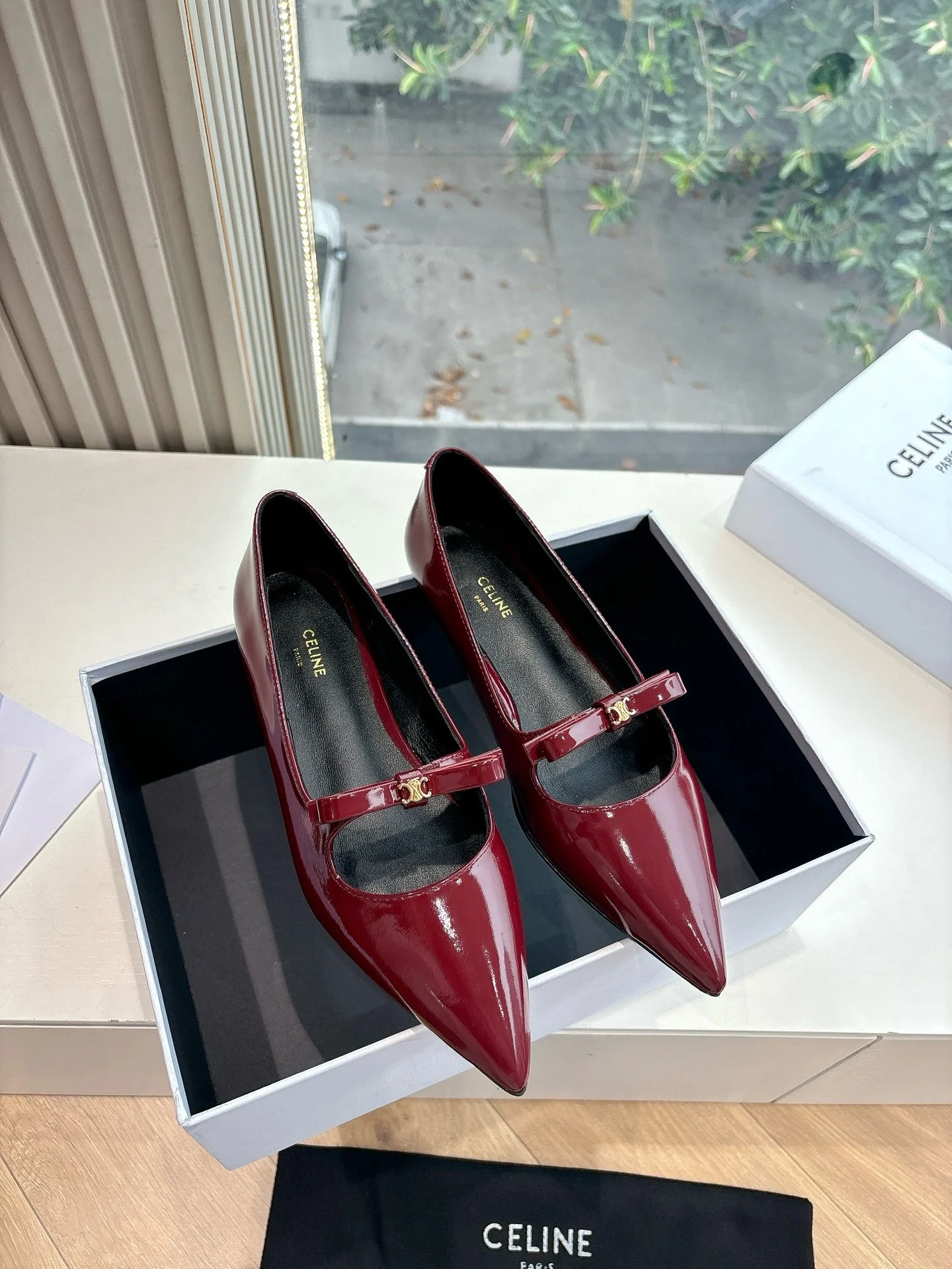 Celine Sneakers — 3f31a4b4