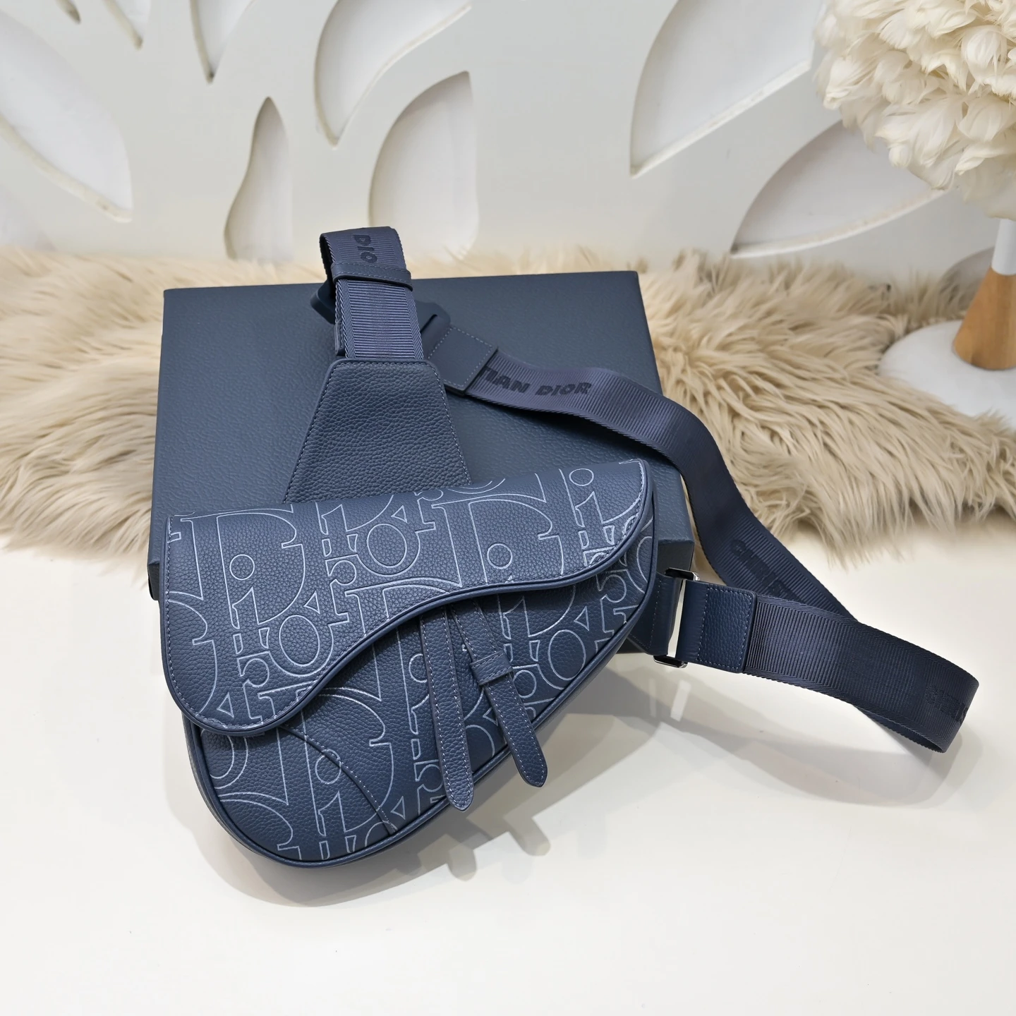 Dior Bag — 0555d52b