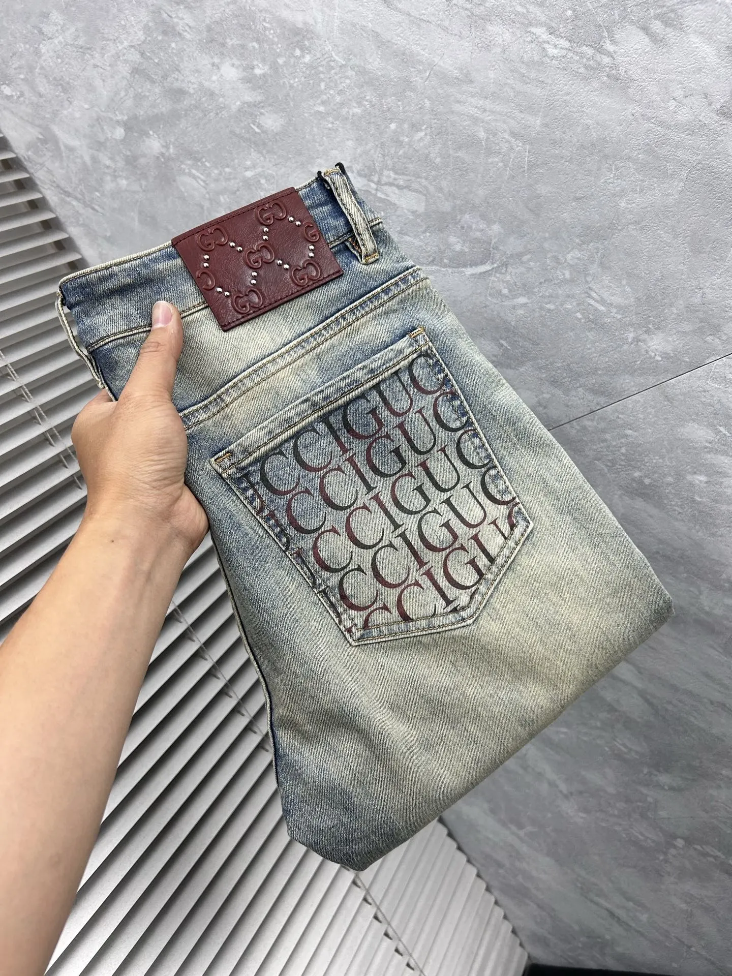Jeans — 119c071b