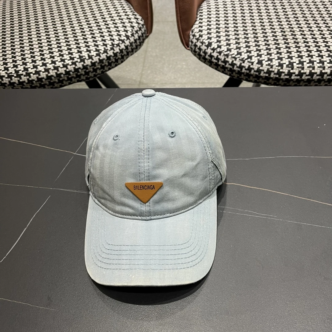 Balenciaga Hat — e92a8509