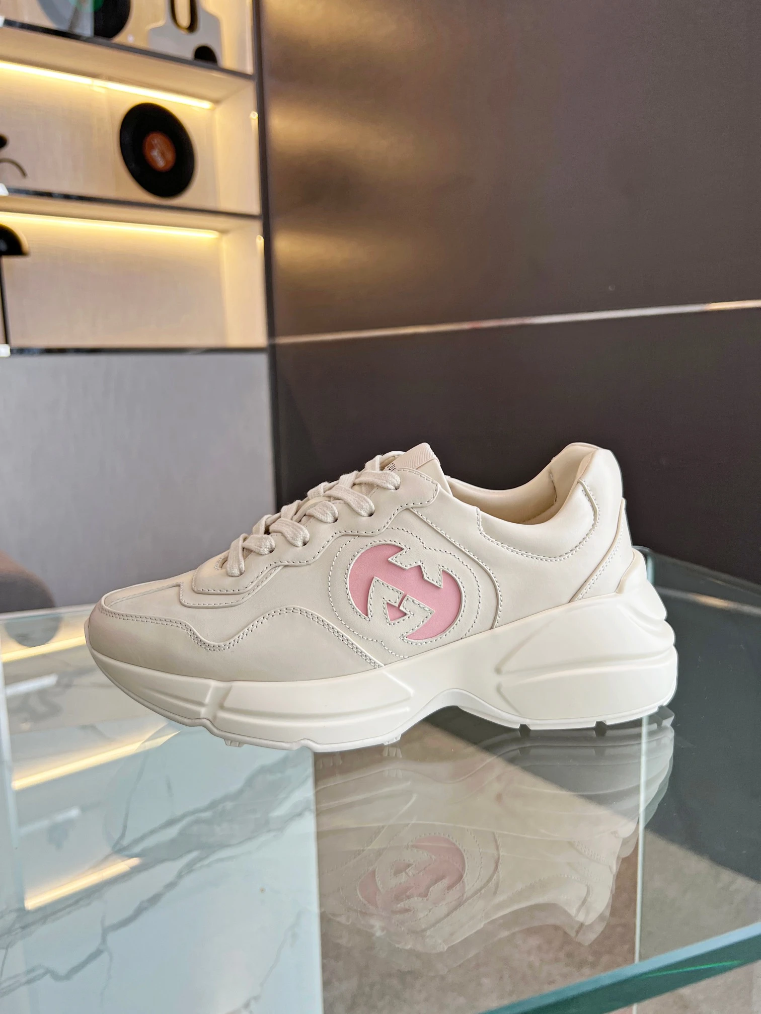 Gucci Shoes — a7f3c294