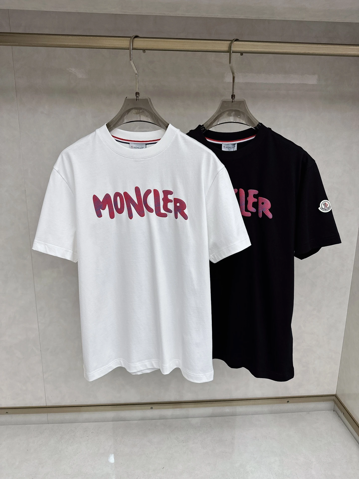 Moncler T-Shirt — 0ac82cae