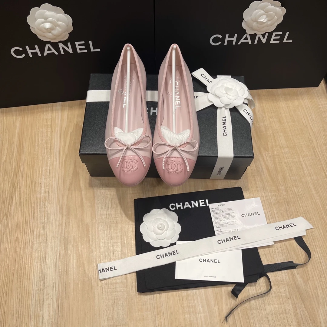 Chanel Shoes — 744a7922