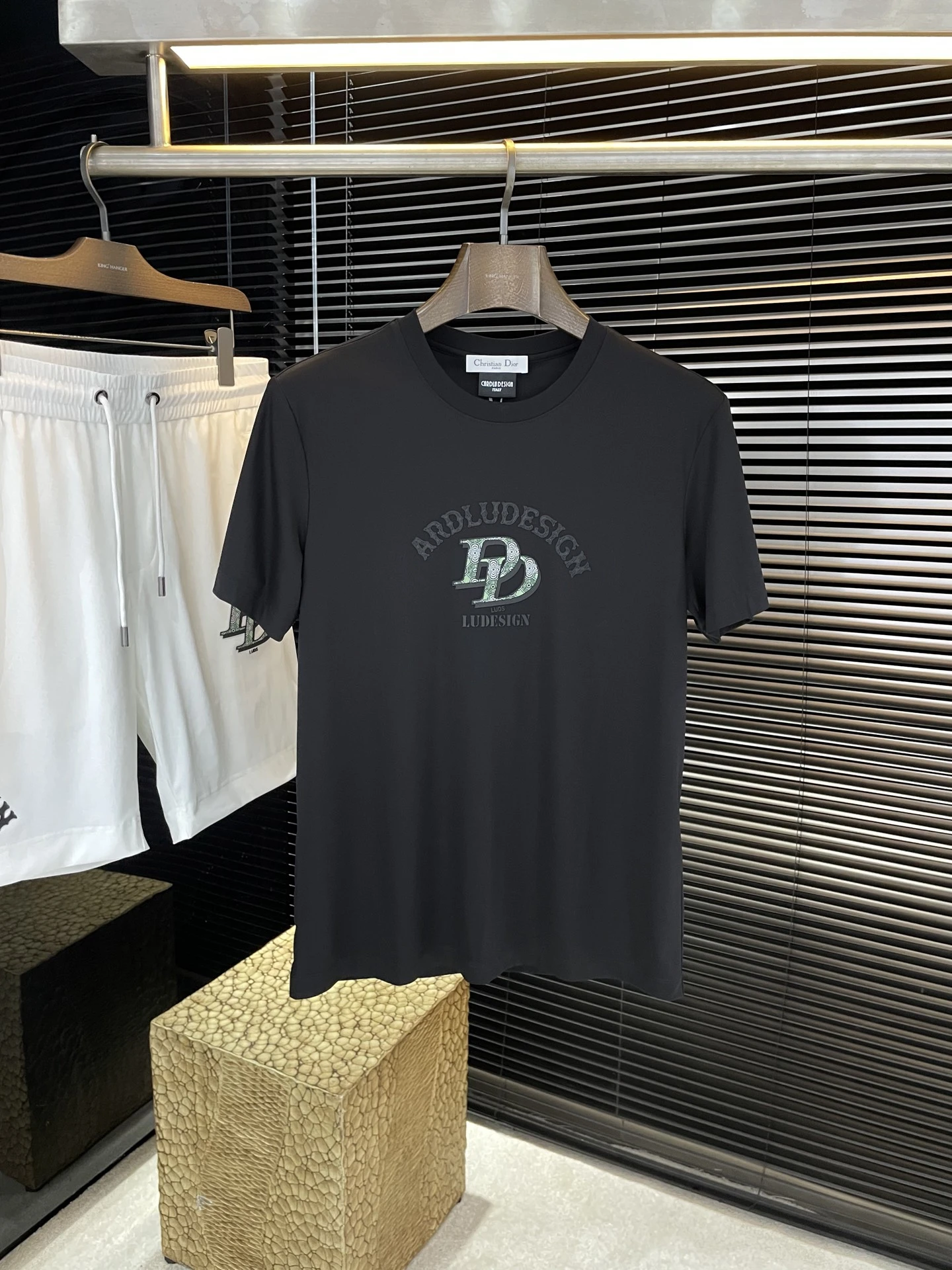 Dior T-Shirt — fc463f34