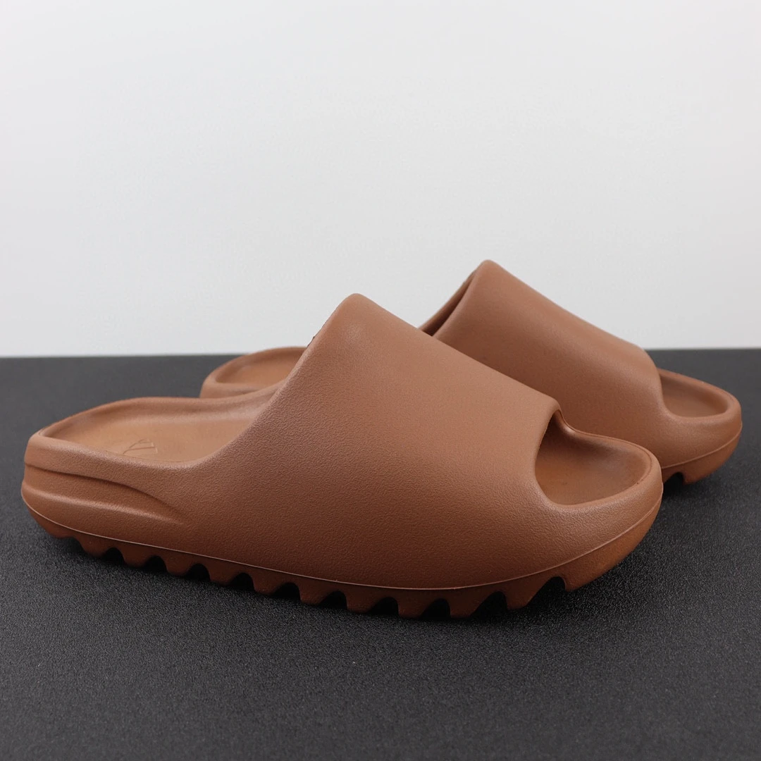 Adidas Slippers — 8b952985