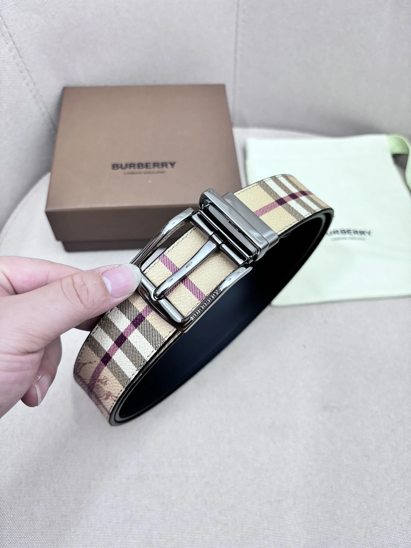 Burberry Belt — 7095dc01