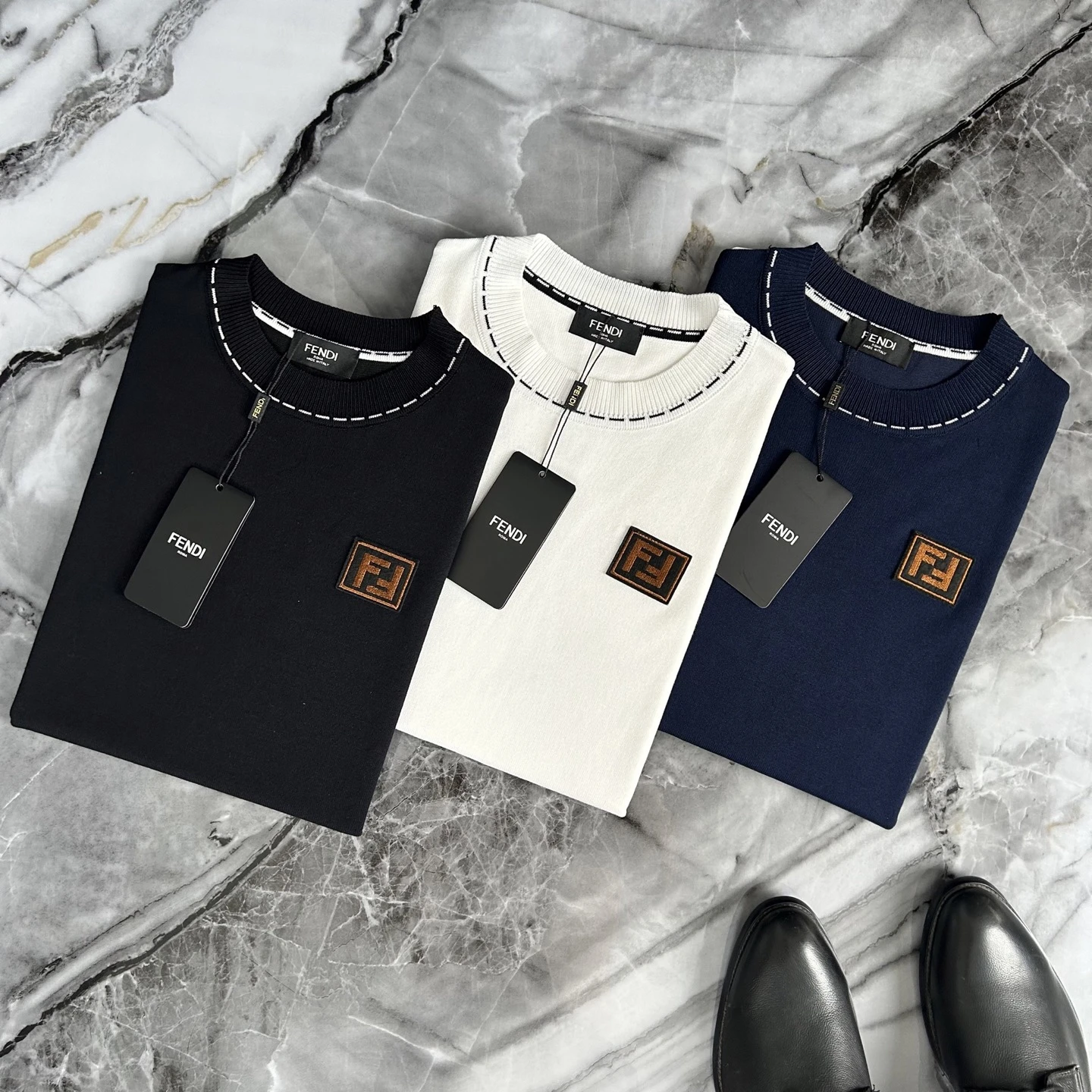 Fendi T-Shirt — c2e390ed