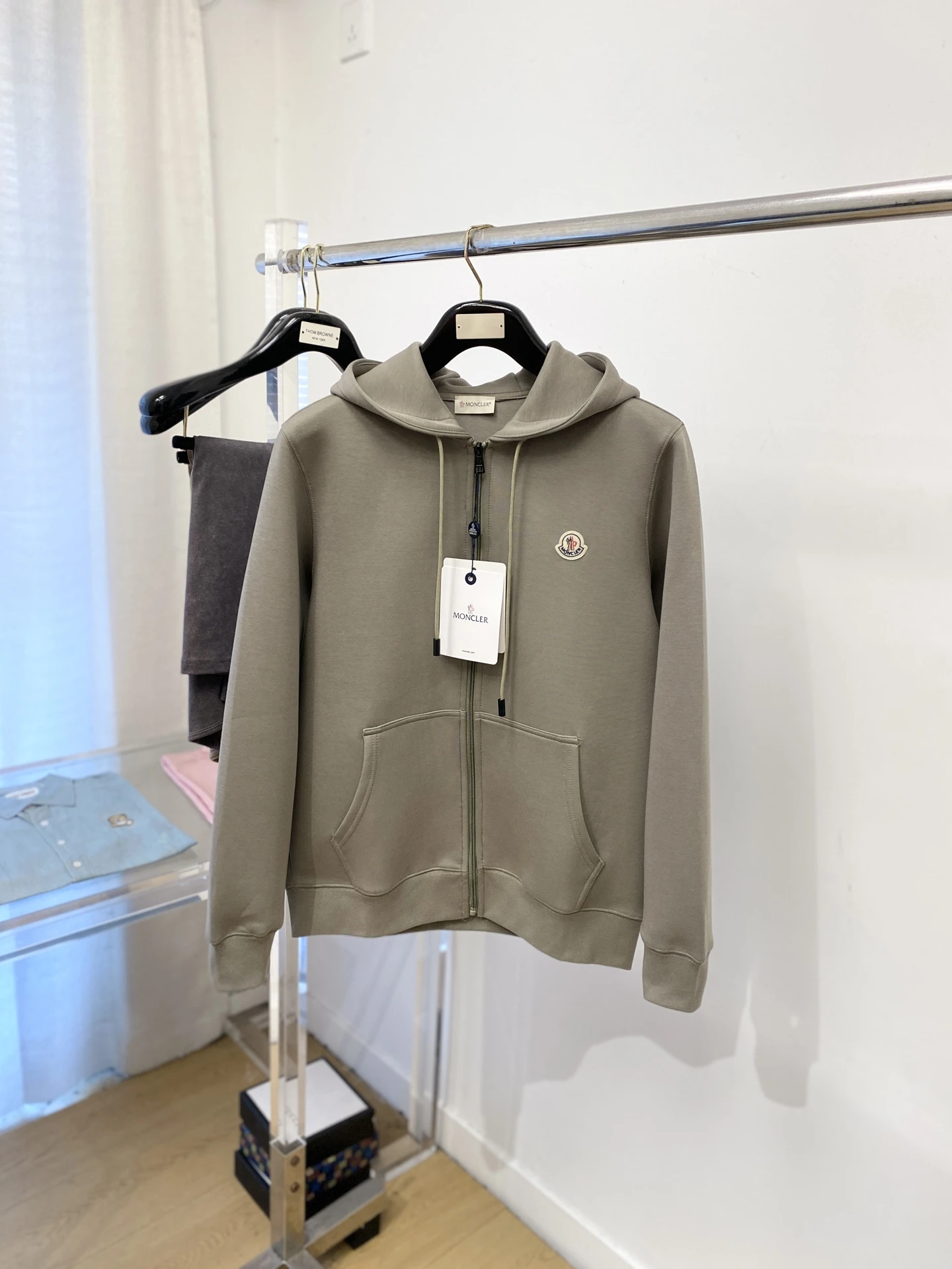 Moncler Sweatshirts — c386c3d8