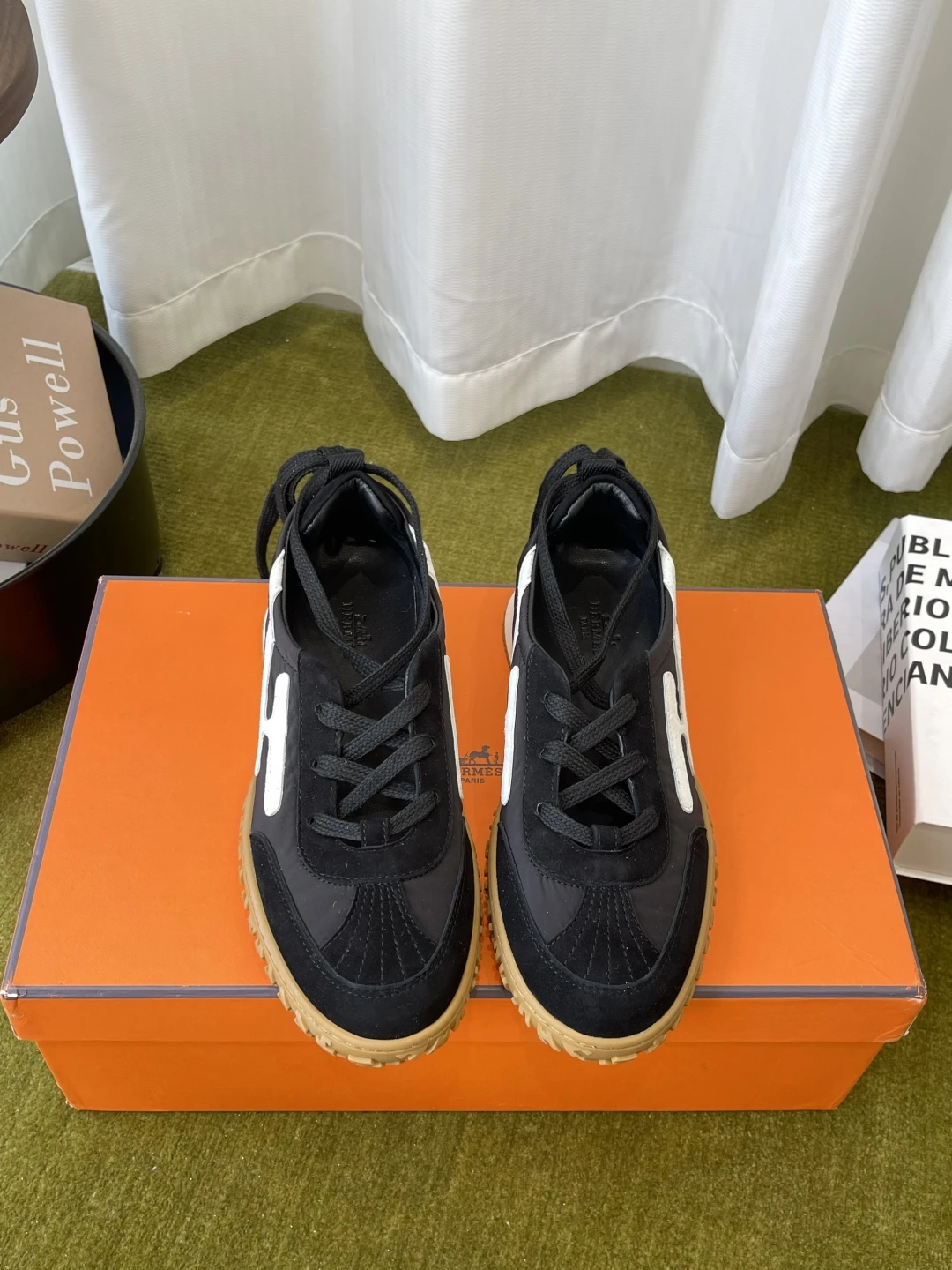Hermès Sneakers — f32e3fdc