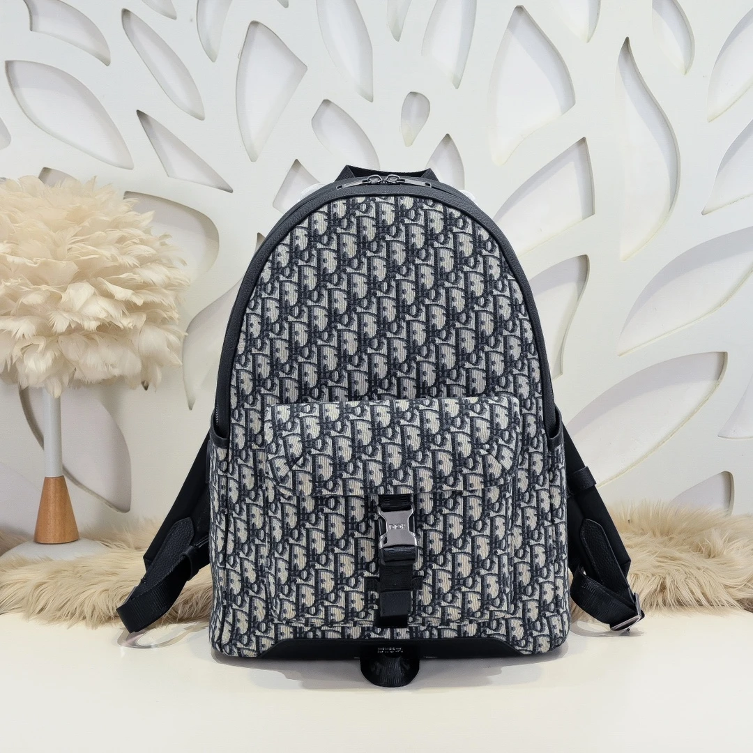 Dior Bag — 481c56c4