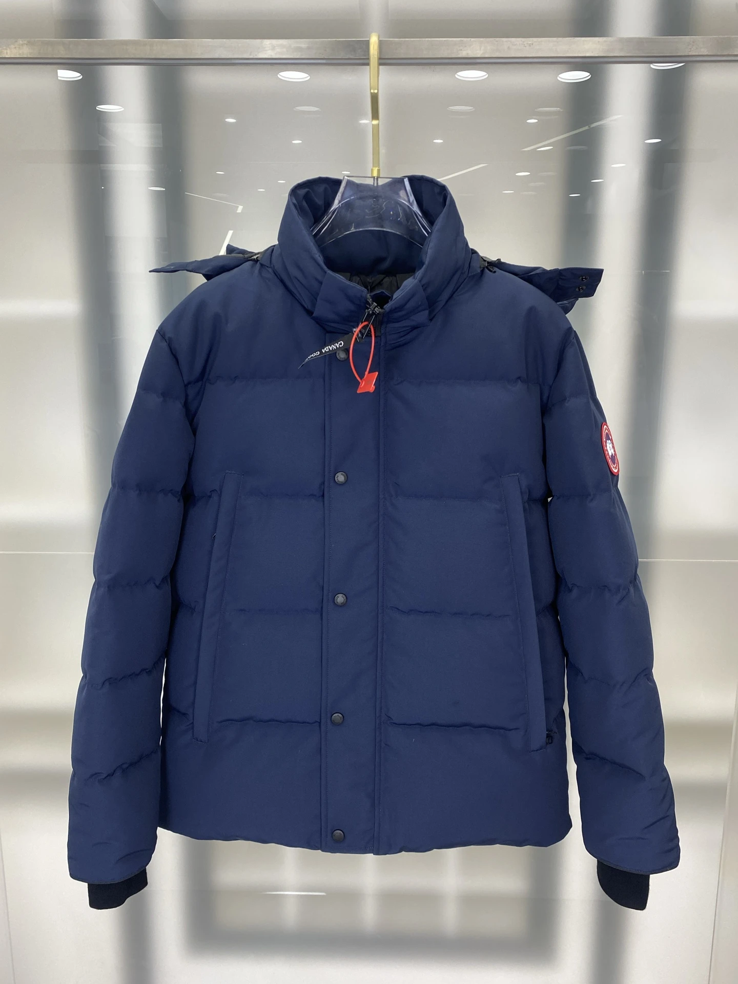 Canada Goose Down Jacket — 10e1618c
