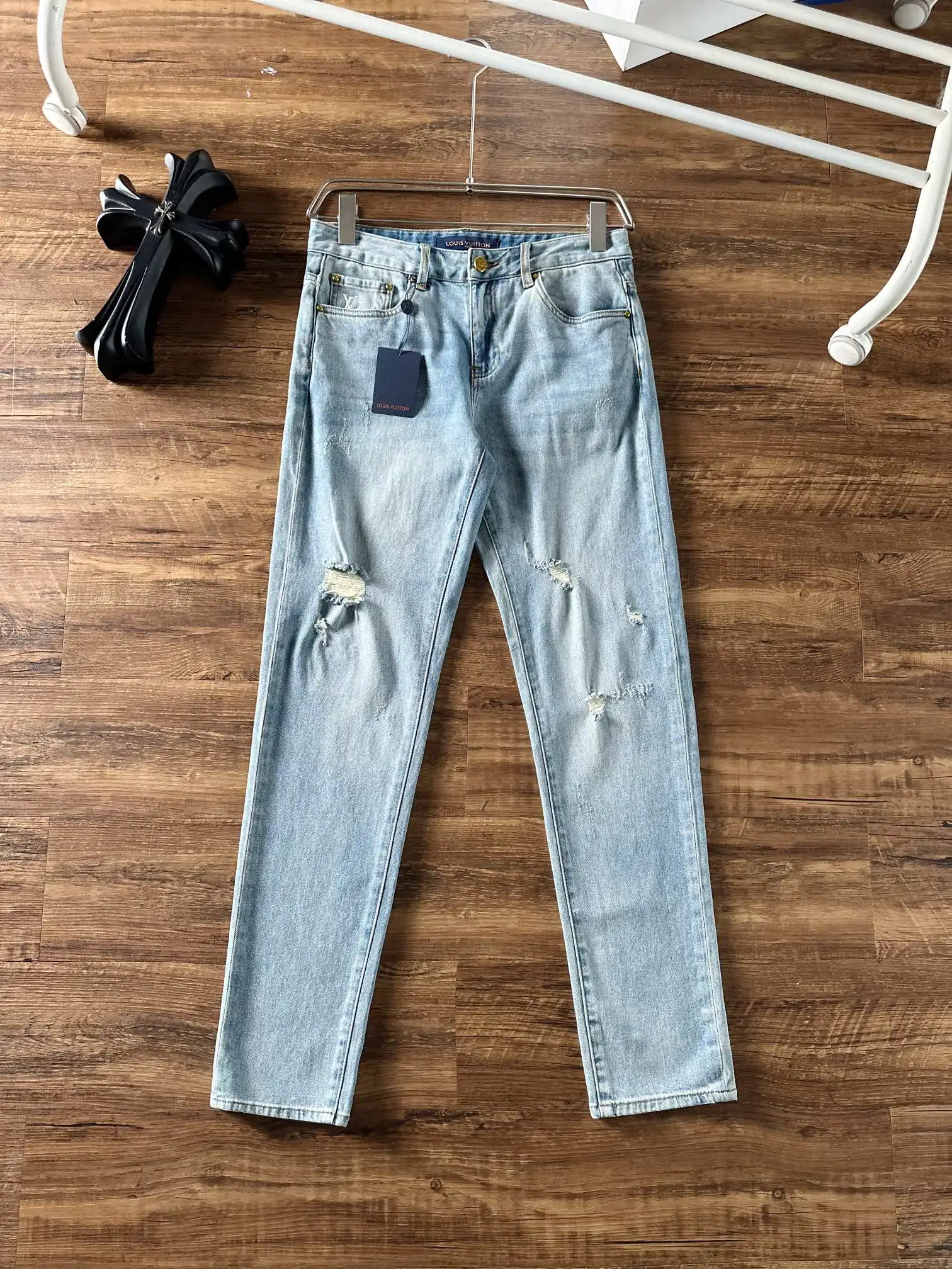 Louis Vuitton Jeans — cf06a0ab