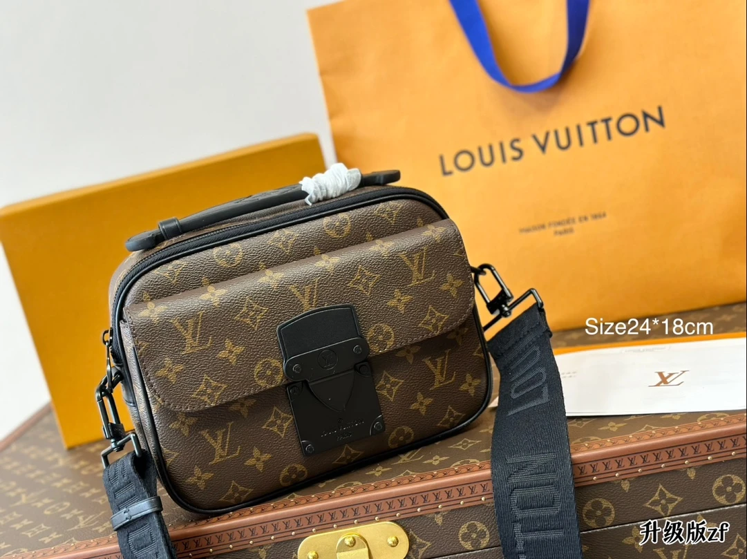 Louis Vuitton Bag — d90275d6