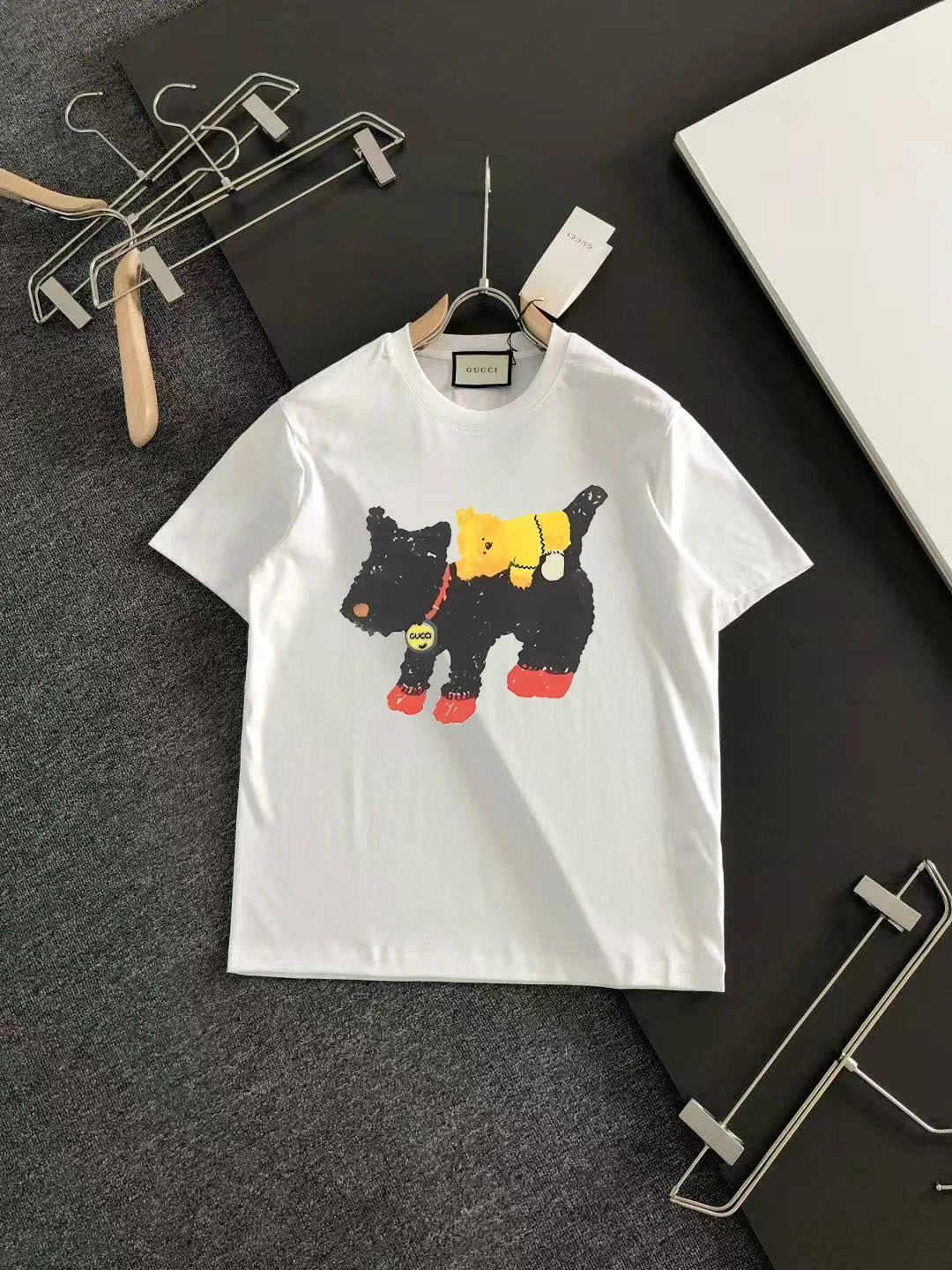 Gucci T-Shirt — 95f84a85