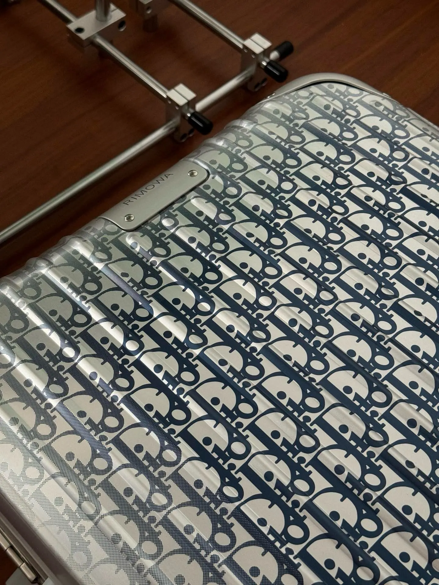 Luggage — a7bc37e5