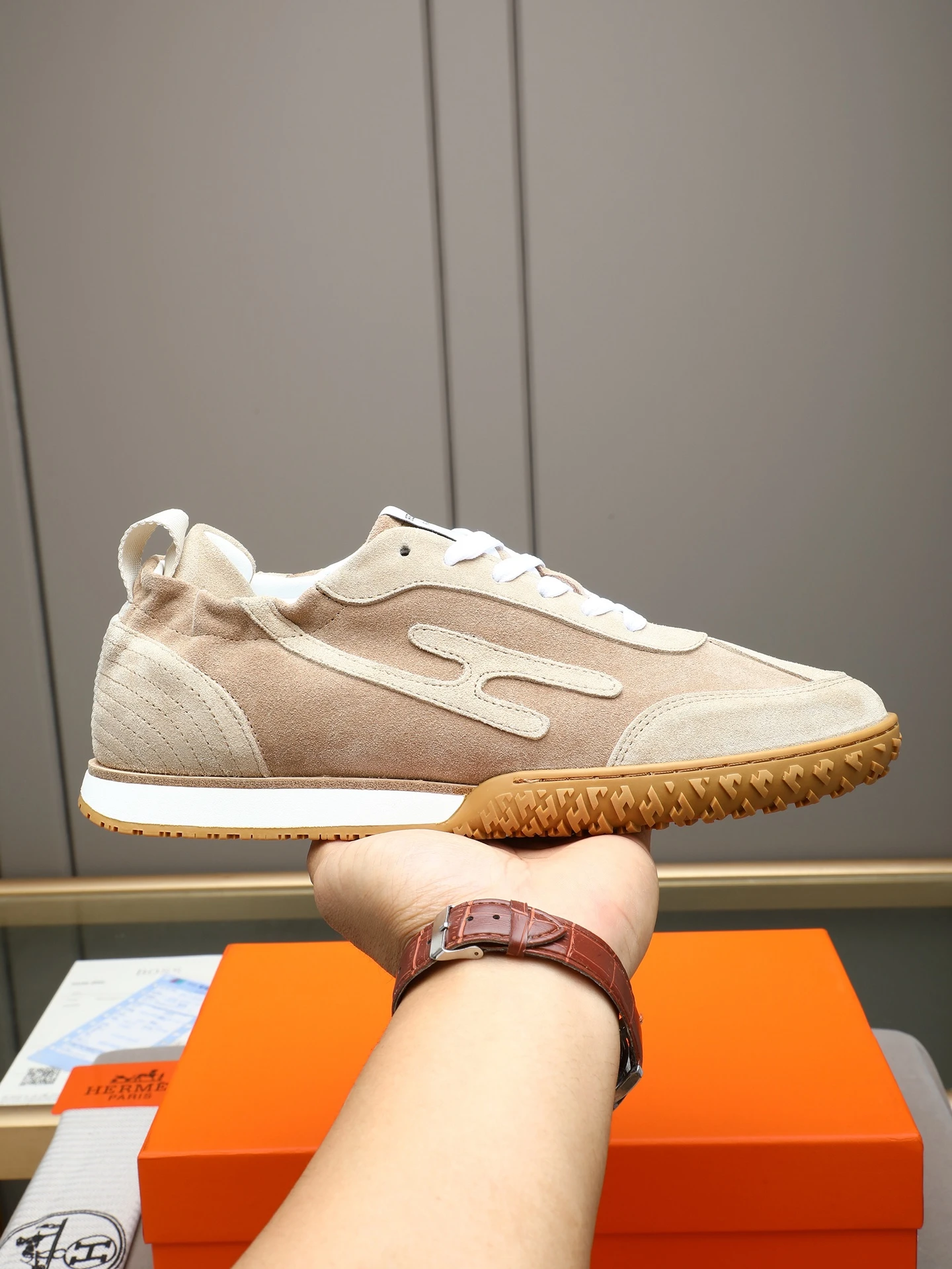 Hermès Sneakers — 225b76e0