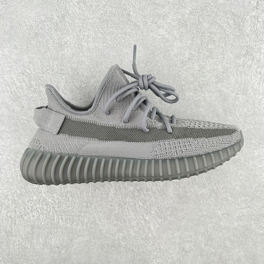 Adidas Shoes — 453fdb5d