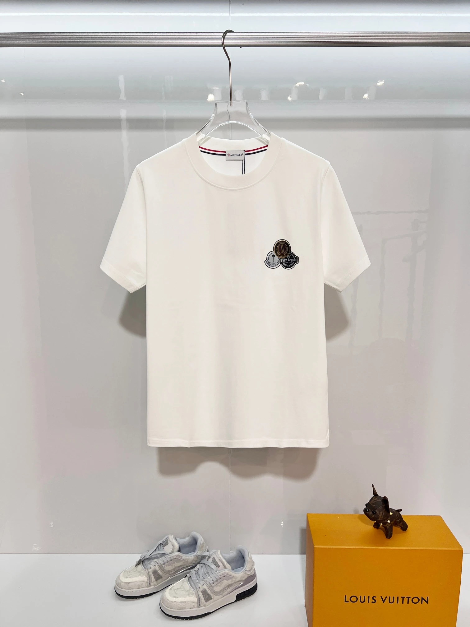 Moncler T-Shirt — 98607462