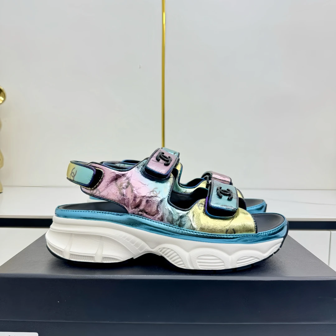 Chanel Slippers — cd4b9b88
