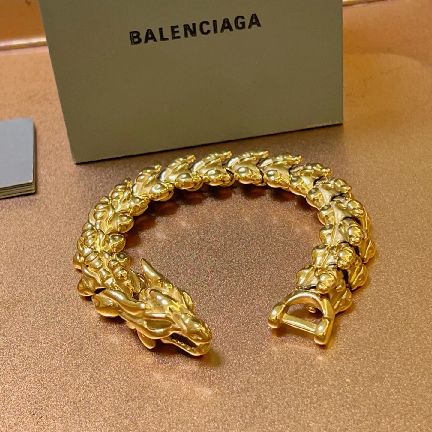 Balenciaga Jewellery — 61697b69