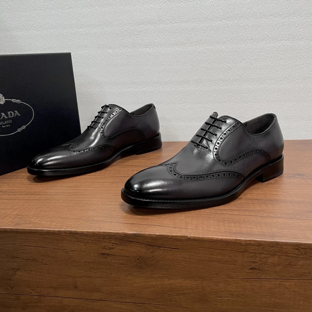 Prada Dress Shoes — 01b06941