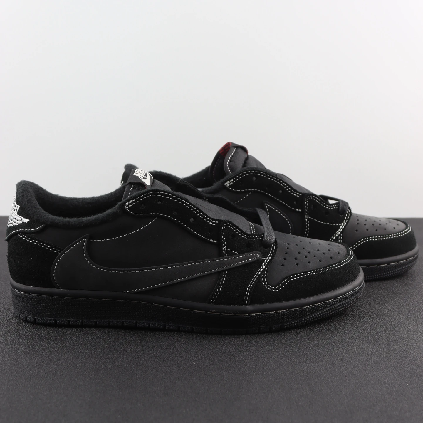 Nike Shoes — 2c2693a3