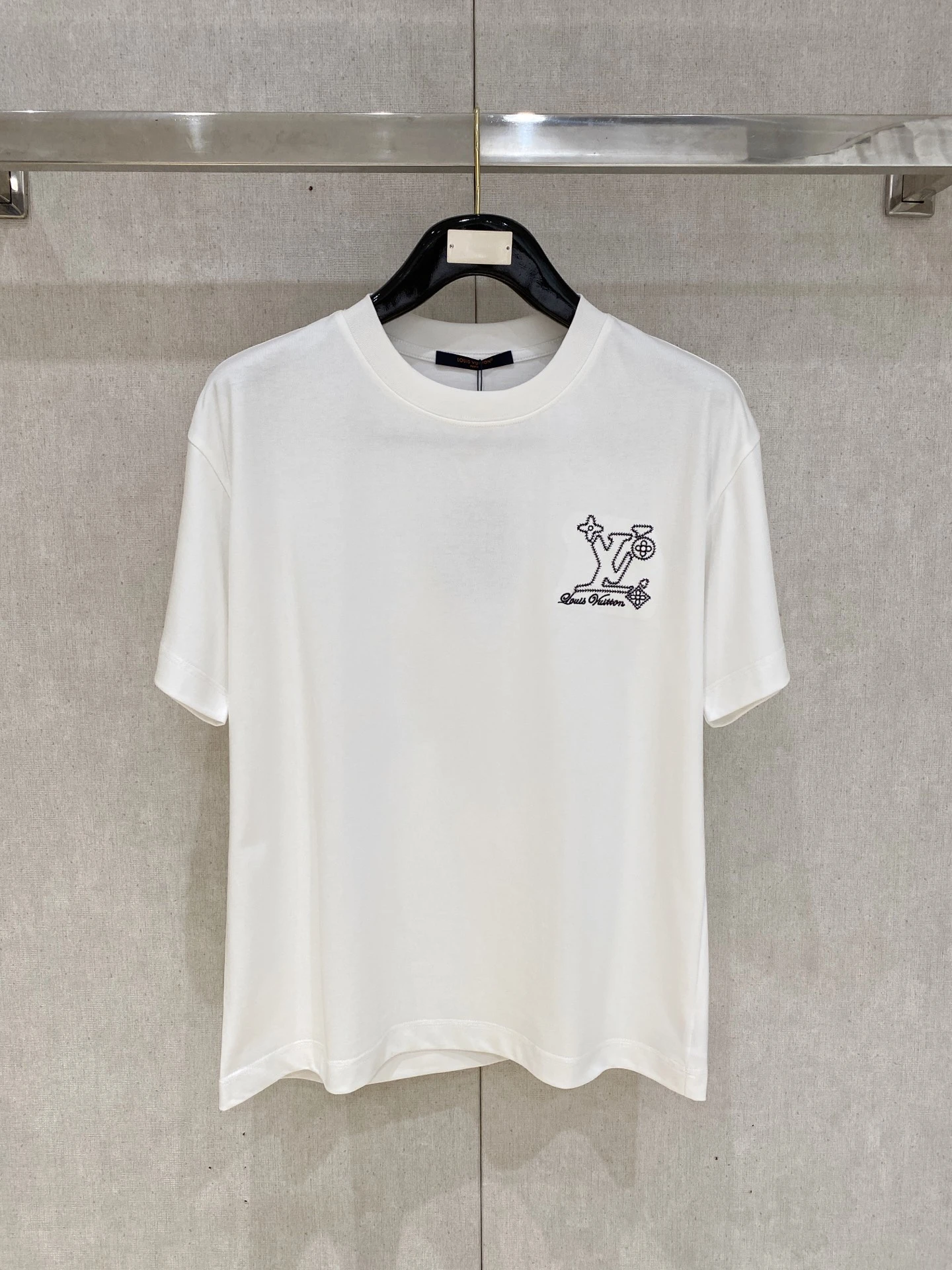 Louis Vuitton T-Shirt — c7ed9e7d
